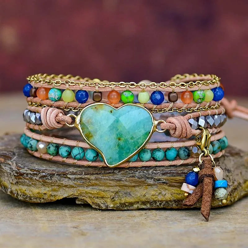 💚 Boho Oregelbunden Jadehjärta Armband