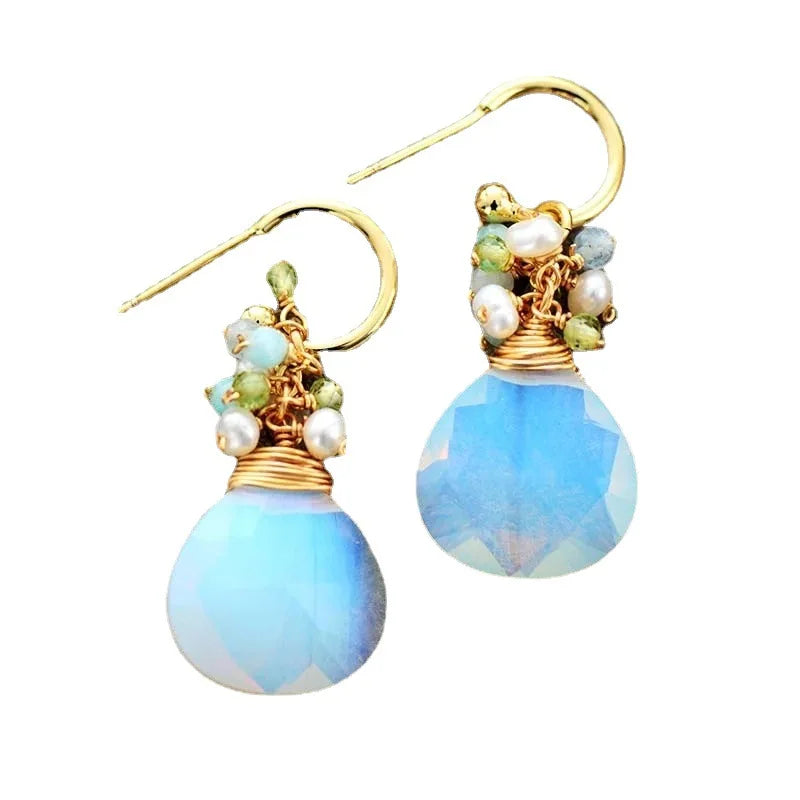 Boho Chic med Kristallglans Opalörhängen