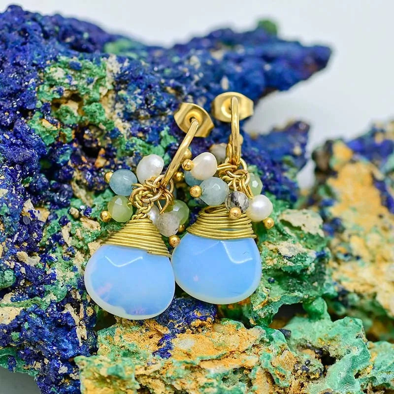 Boho Chic med Kristallglans Opalörhängen