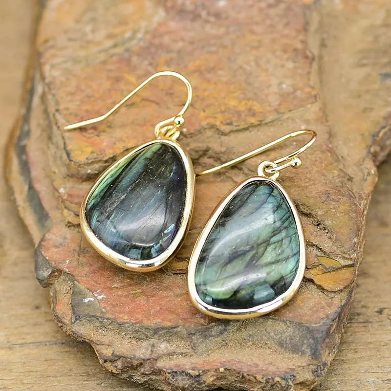 Naturlig Grön Labradorit Örhängen