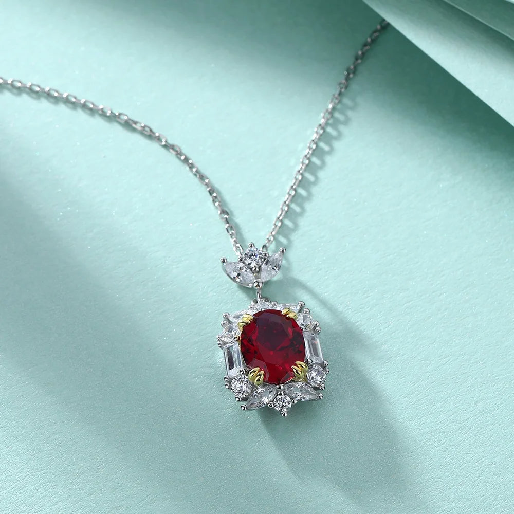 Inital Ruby Zirkon Halsband