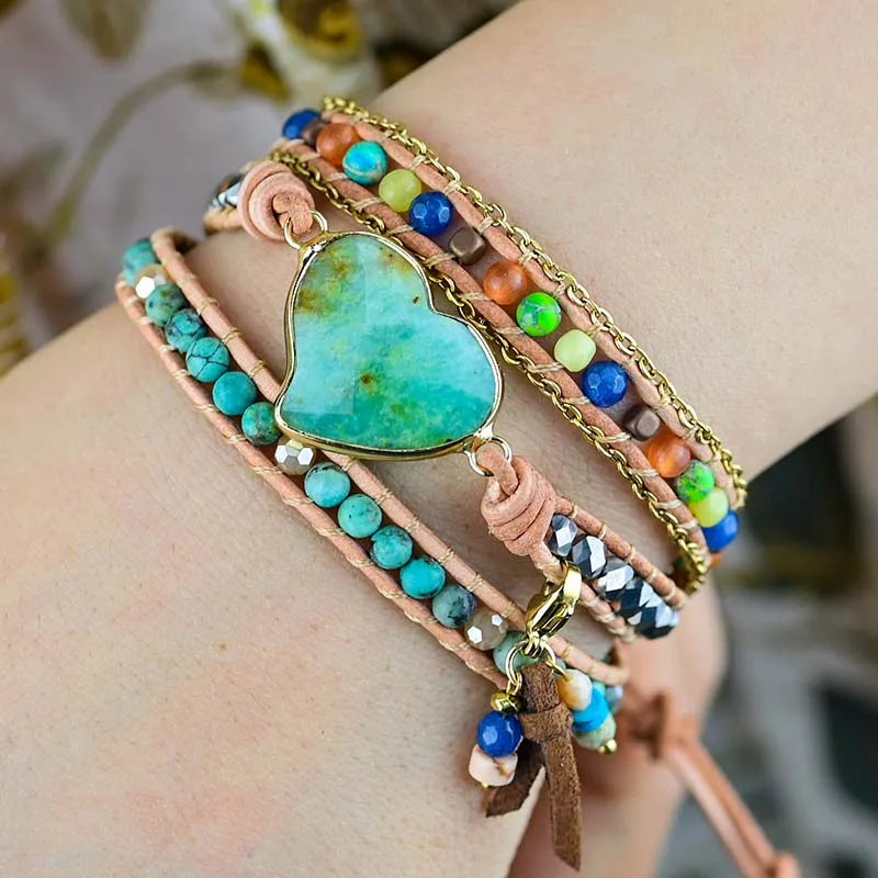 💚 Boho Oregelbunden Jadehjärta Armband