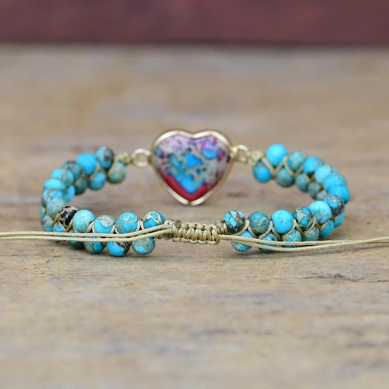 Handgjort Hjärtarmband i Emperor Stenar