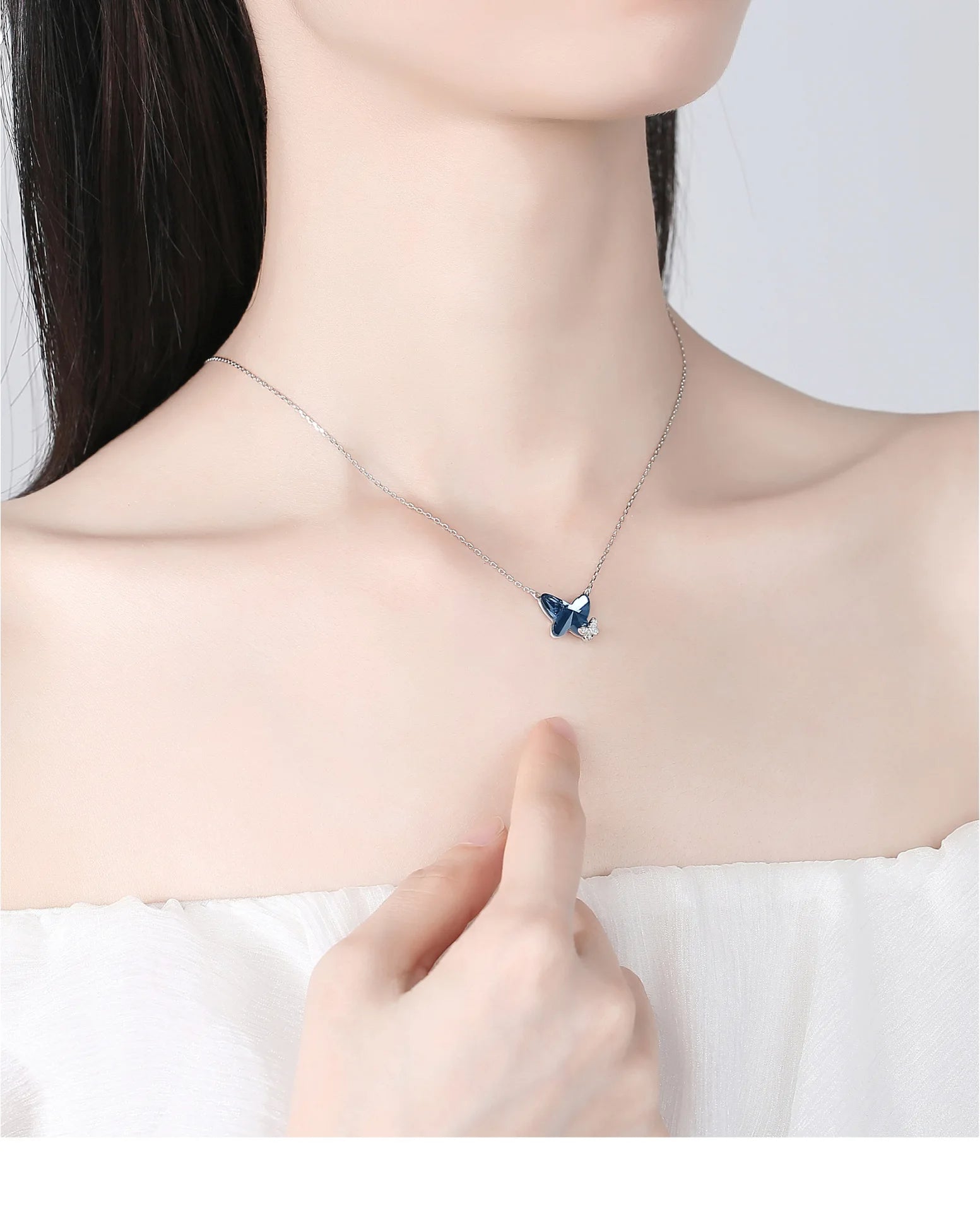 Blå Fjärilshalsband