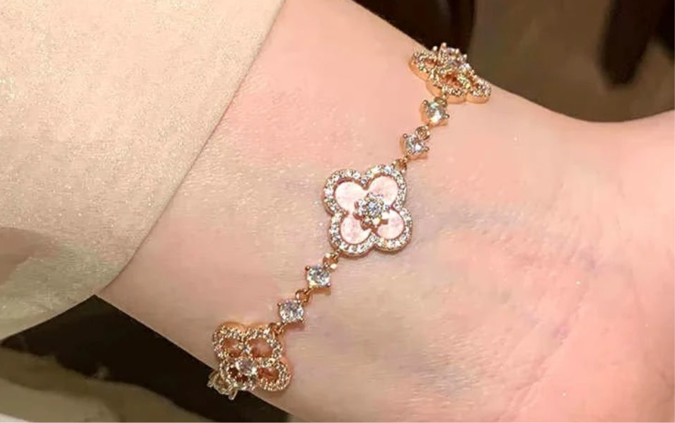 Rosé Bloom Armband