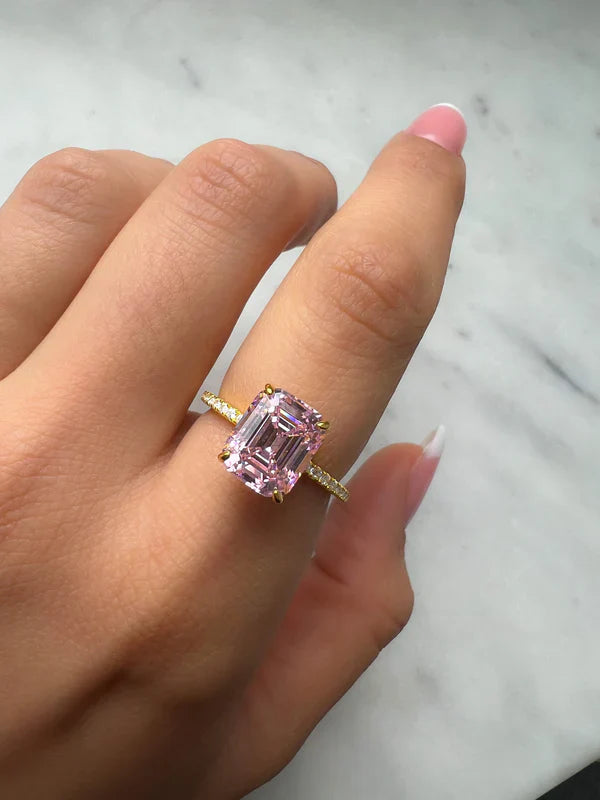 Emeralda Rosa Ring